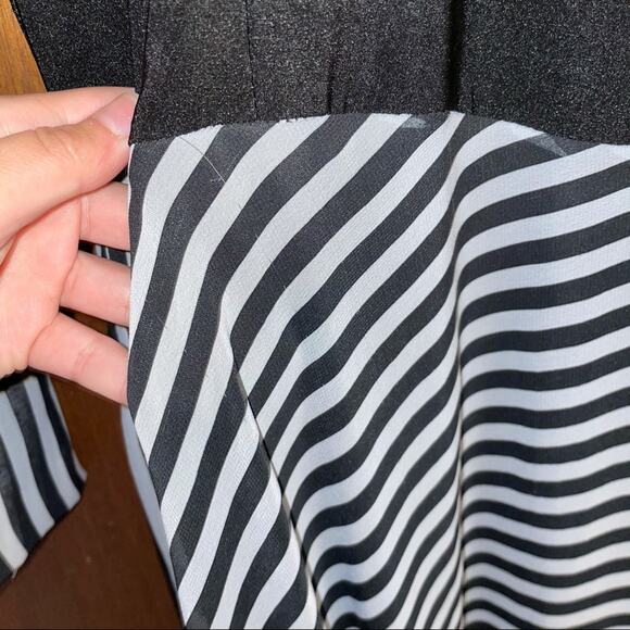 Goth Wednesday stripe maxi black - Picture 7 of 8